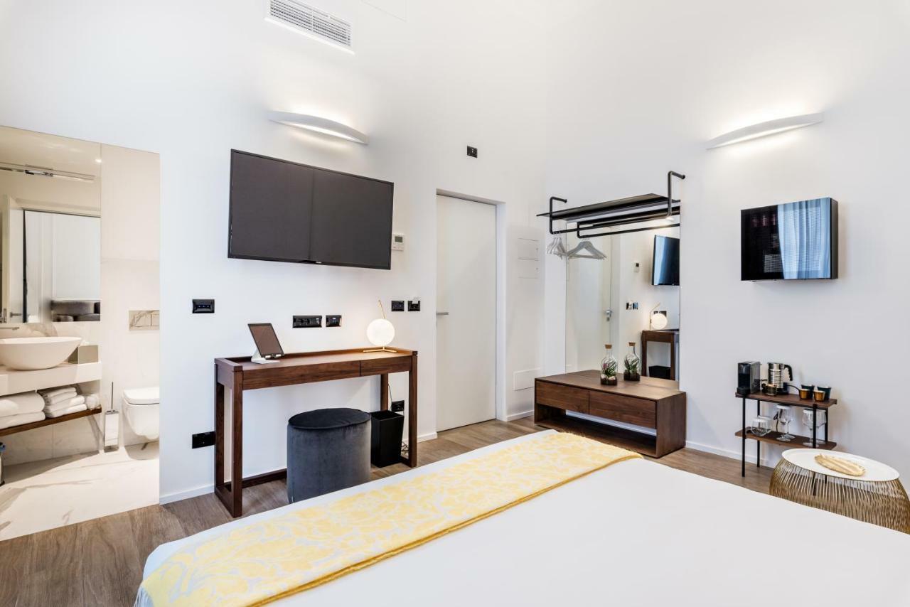 La Spezia By The First - Luxury Rooms & Suites ภายนอก รูปภาพ