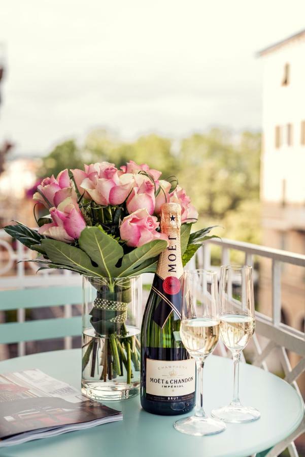 La Spezia By The First - Luxury Rooms & Suites ภายนอก รูปภาพ